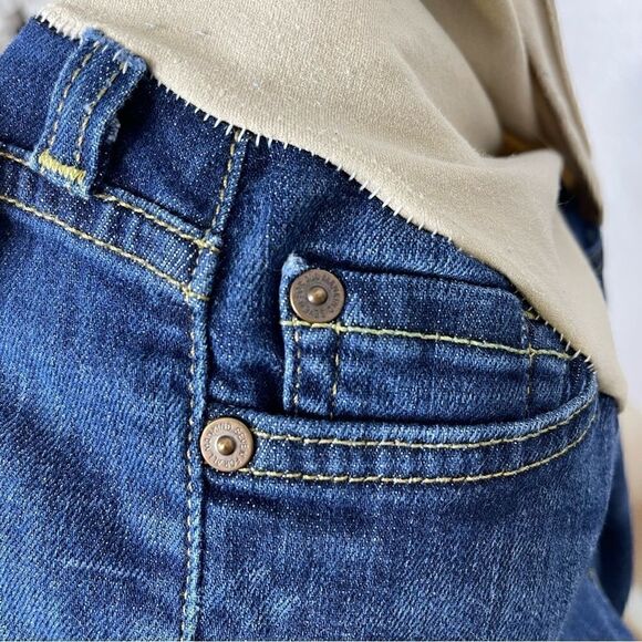 7 for all Mankind x Pea in a Pod Skinny Maternity Jeans 25 - Picture 5 of 7